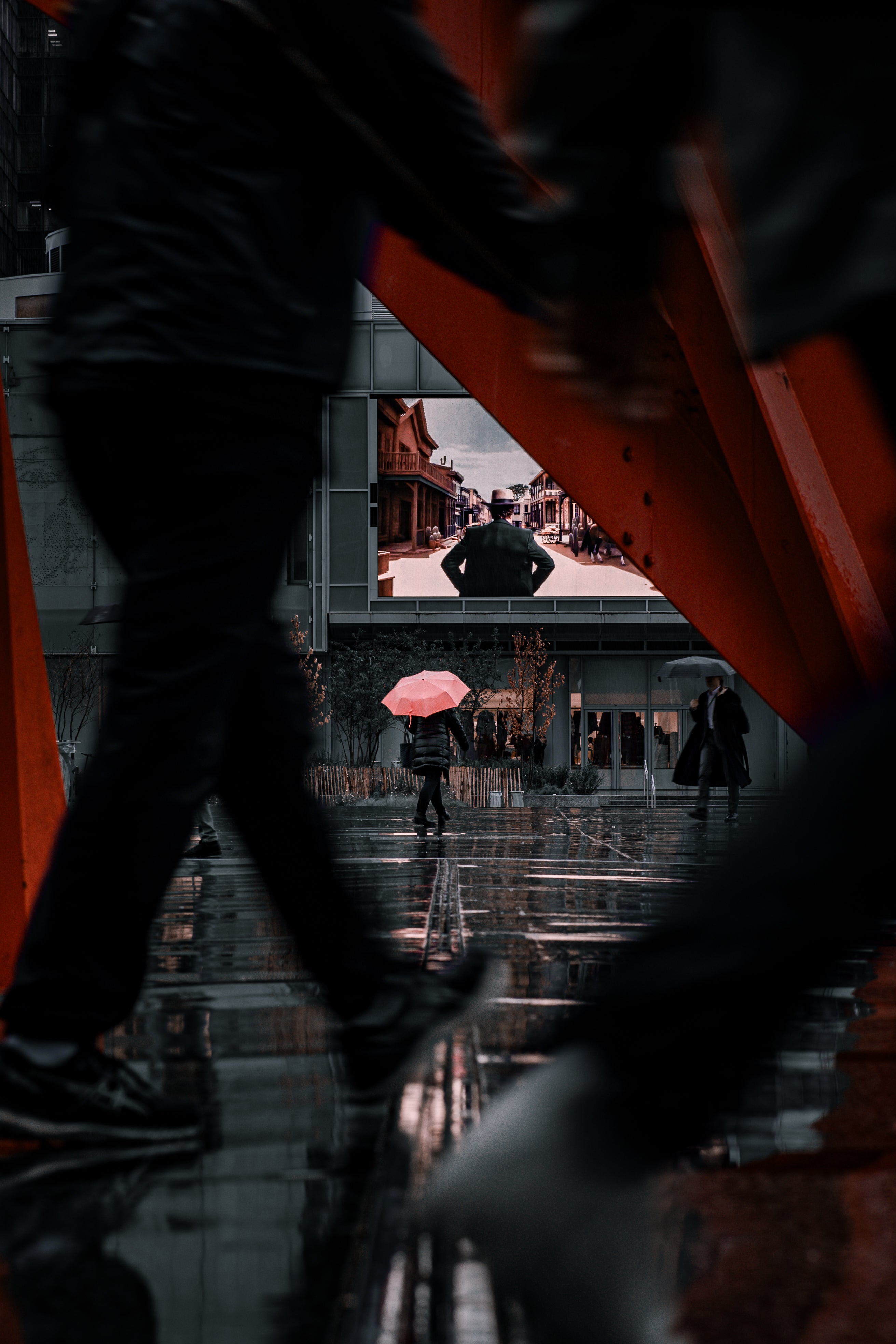 Parapluie rouge - Dc_rawstreet