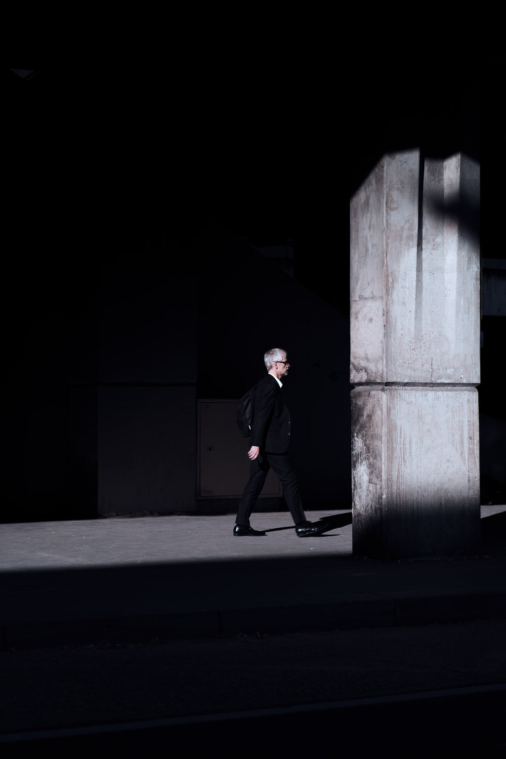 La marche de l’ombre - Dc_rawstreet